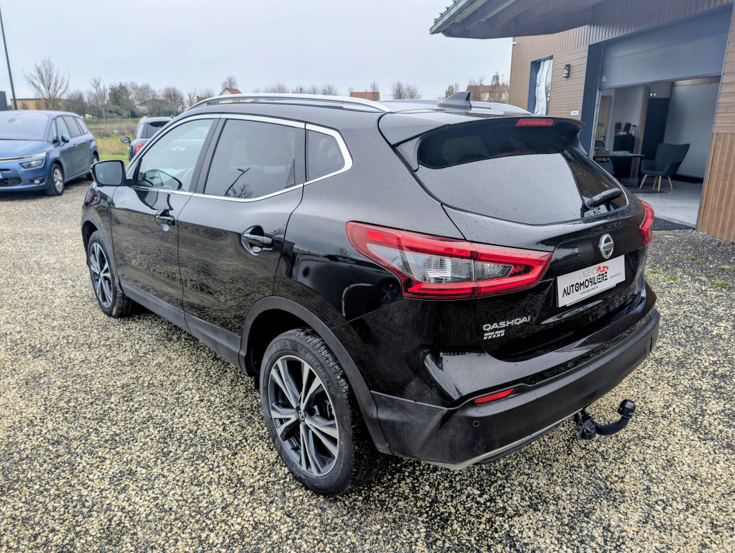 Nissan Qashqai — 3