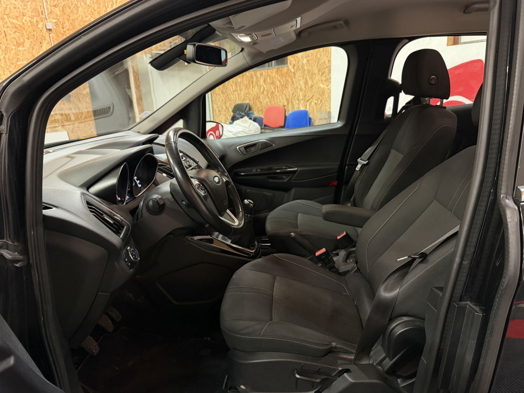 Ford B-Max — 8