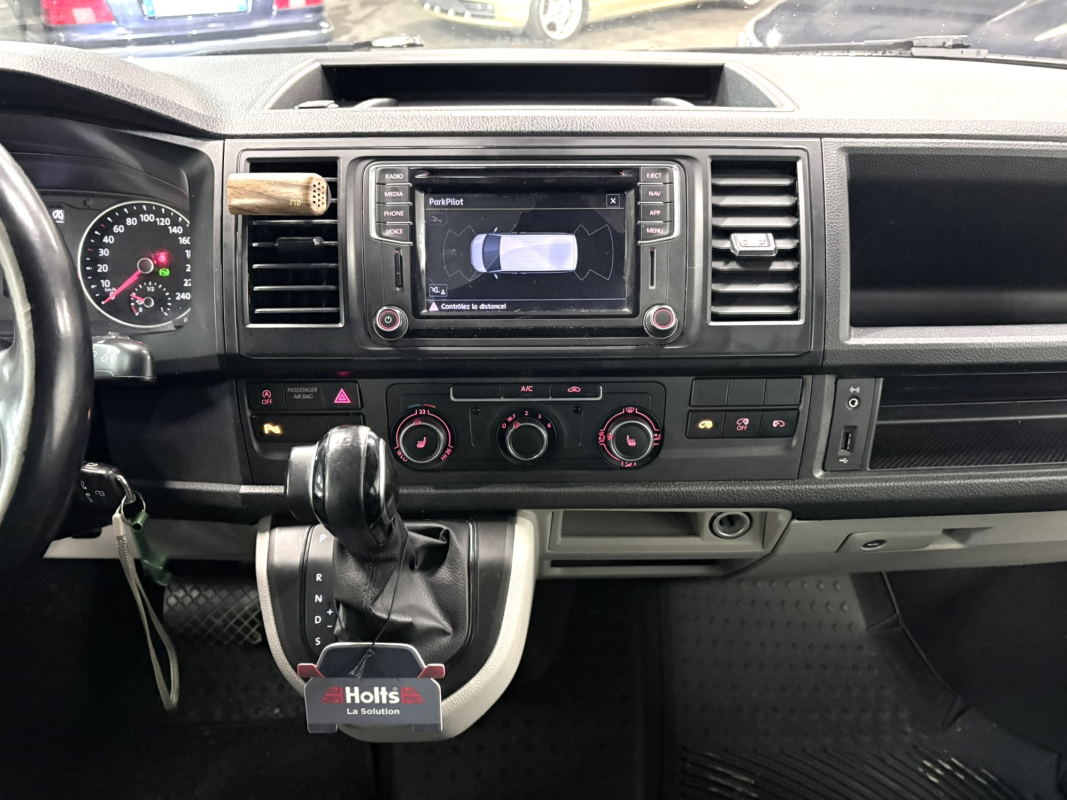 Volkswagen Transporter — 19