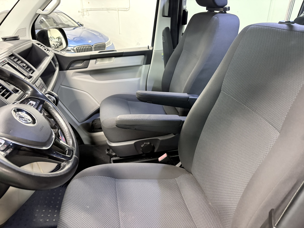 Volkswagen Transporter — 9