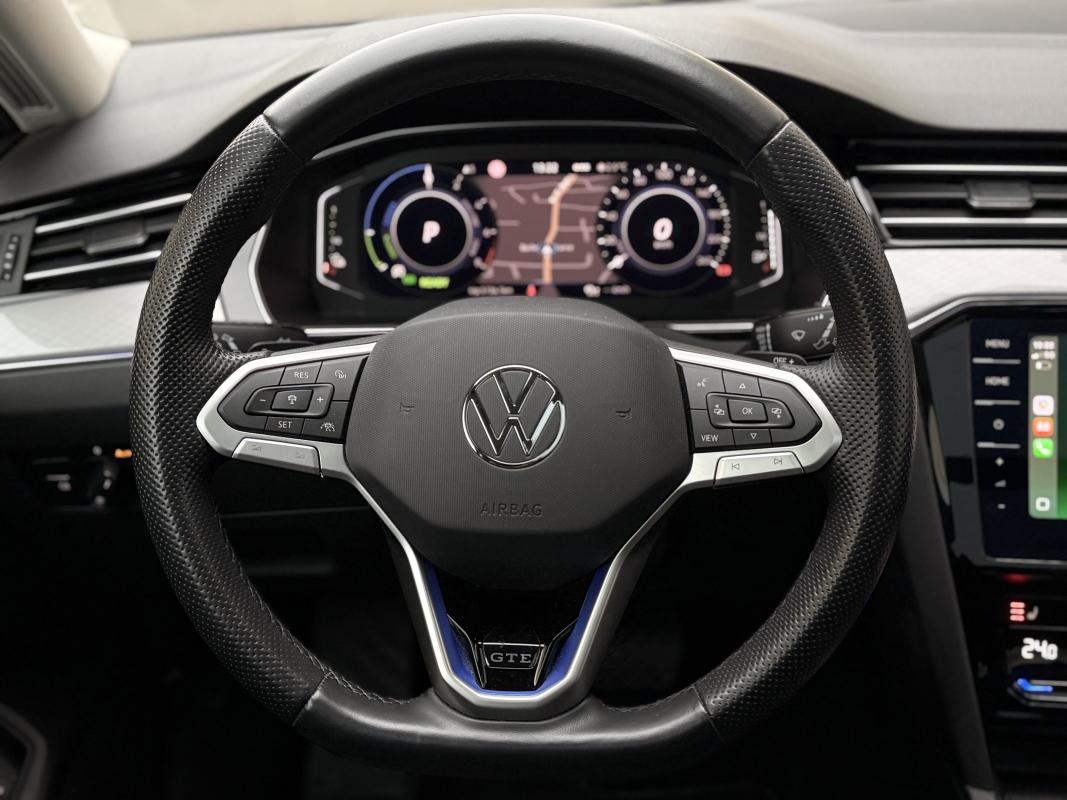 Volkswagen Passat SW — 17