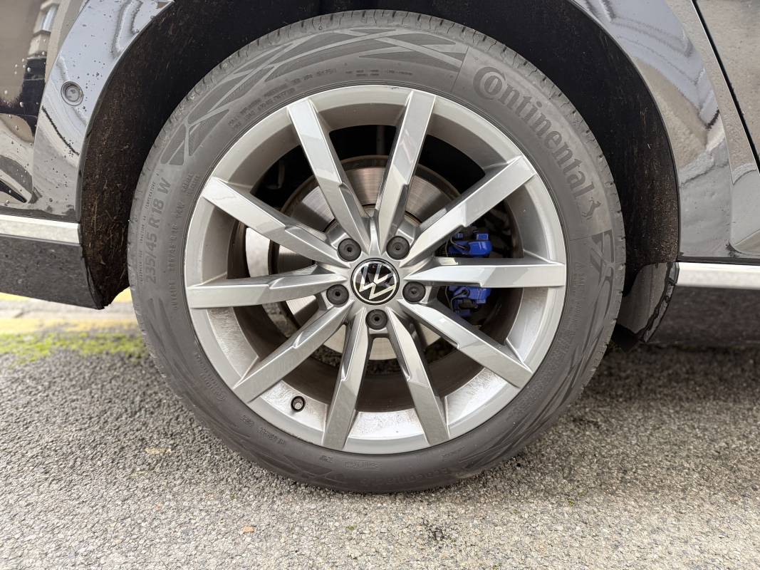 Volkswagen Passat SW — 24