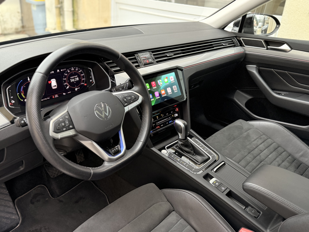 Volkswagen Passat SW — 10