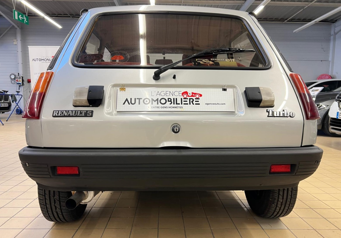 Renault R5 — 10