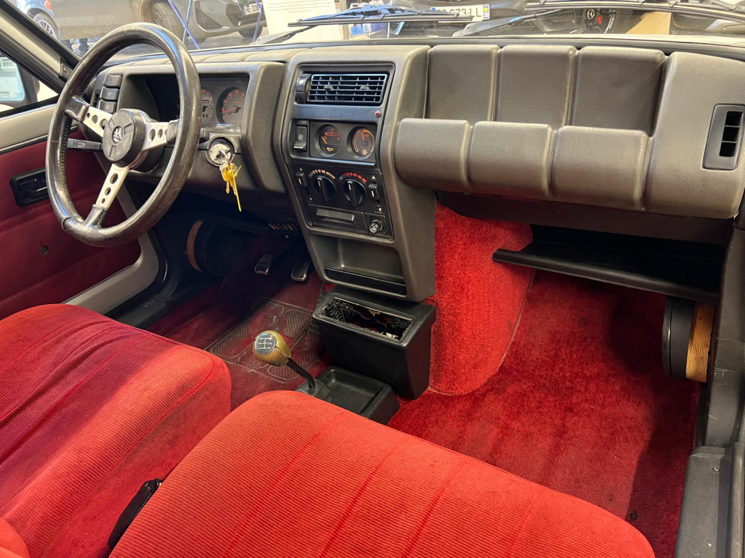 Renault R5 — 19