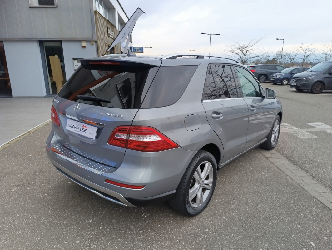 Mercedes ML — 9
