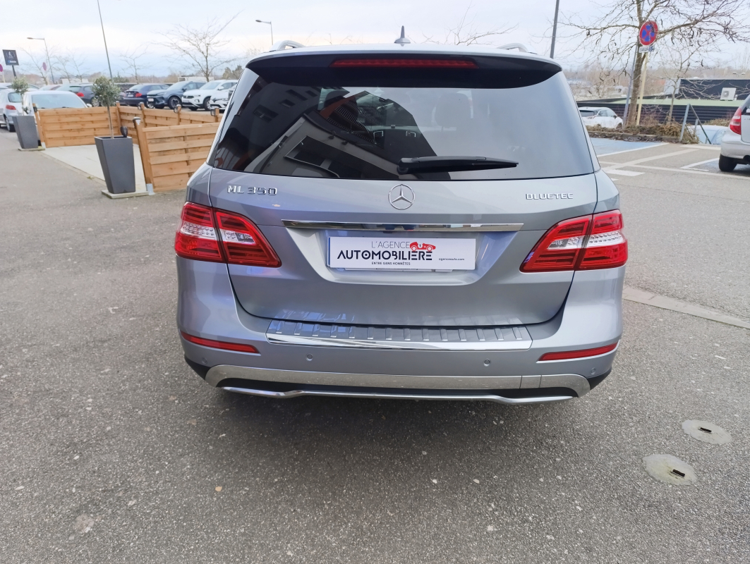 Mercedes ML — 32