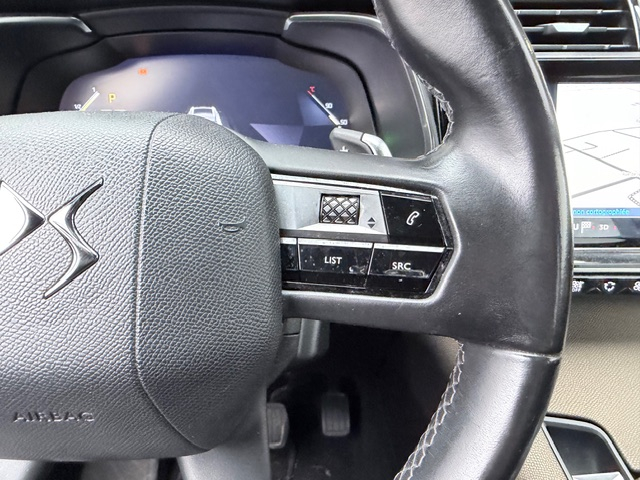 DS DS7 CROSSBACK — 11