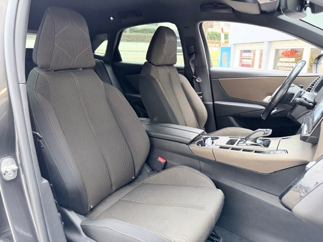 DS DS7 CROSSBACK — 16