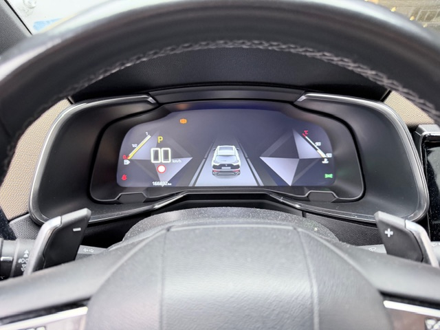 DS DS7 CROSSBACK — 9