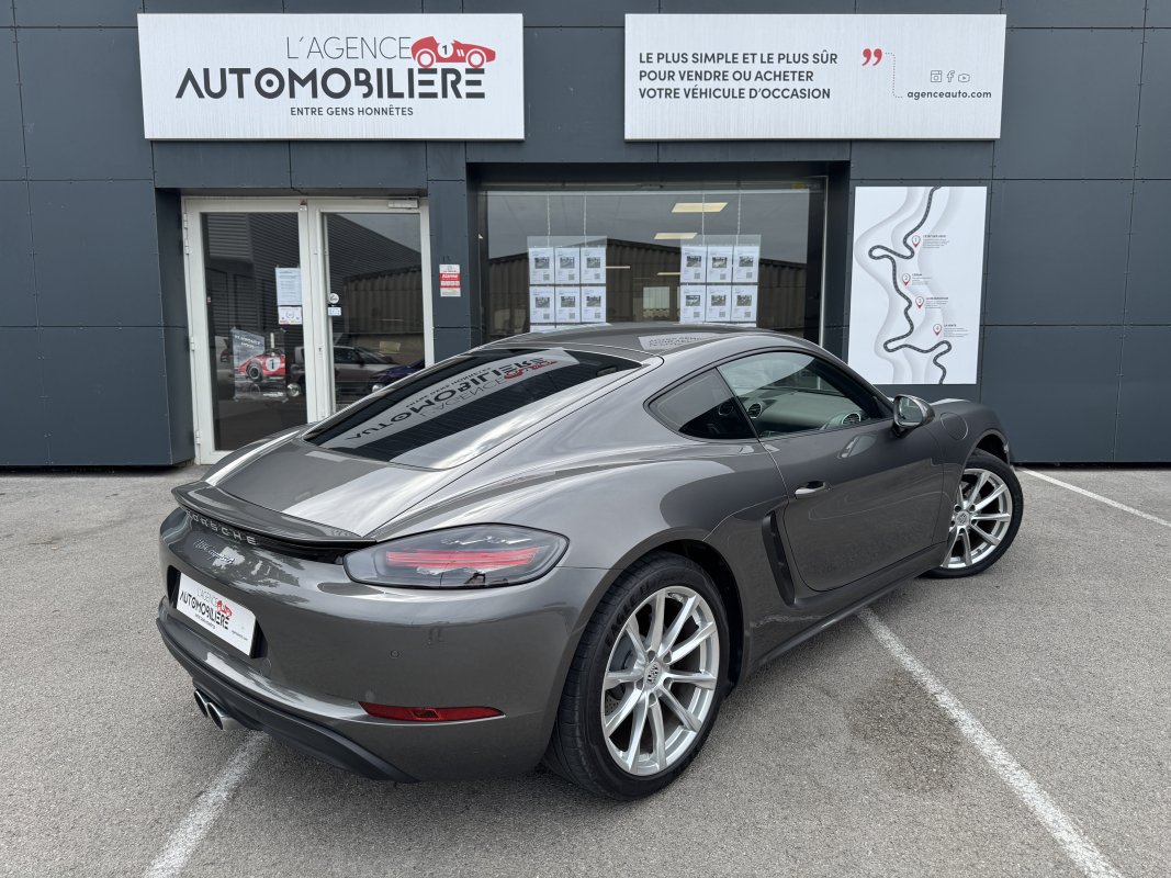 Porsche 718 — 2