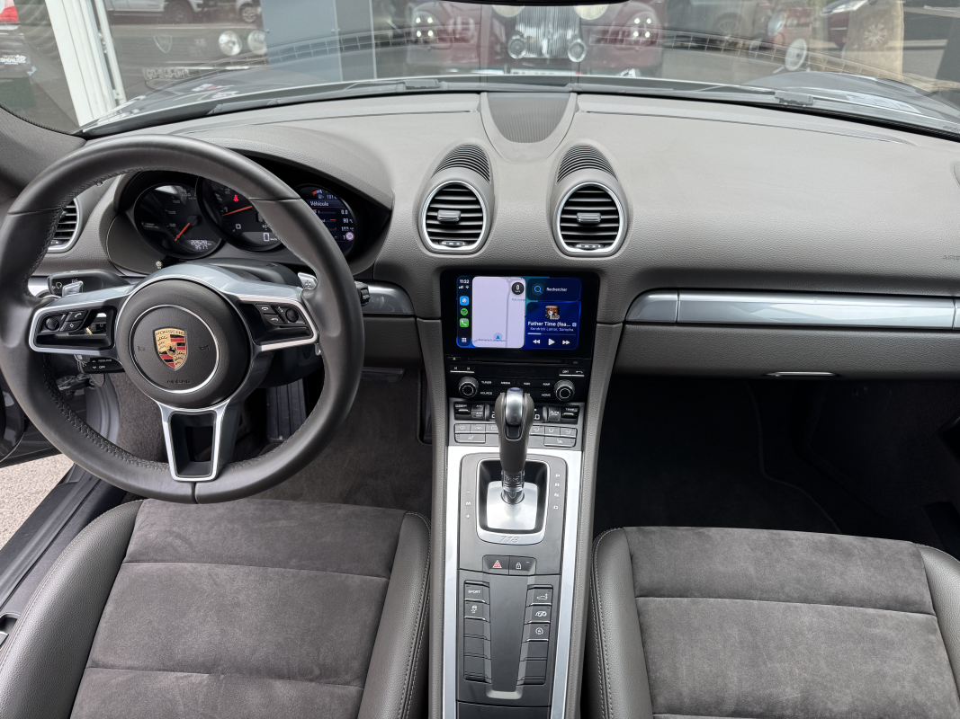 Porsche 718 — 8