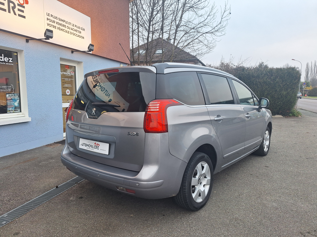 Peugeot 5008 — 7