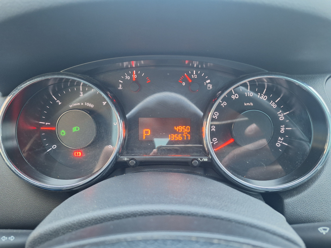 Peugeot 5008 — 19