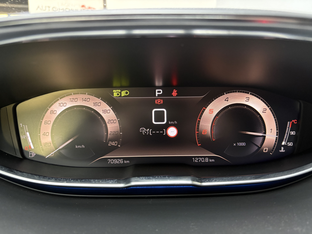 Peugeot 3008 — 23