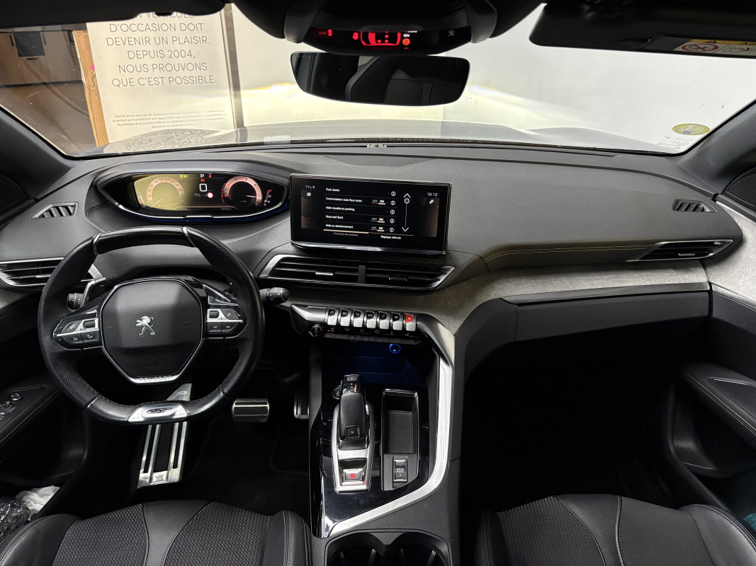 Peugeot 3008 — 12