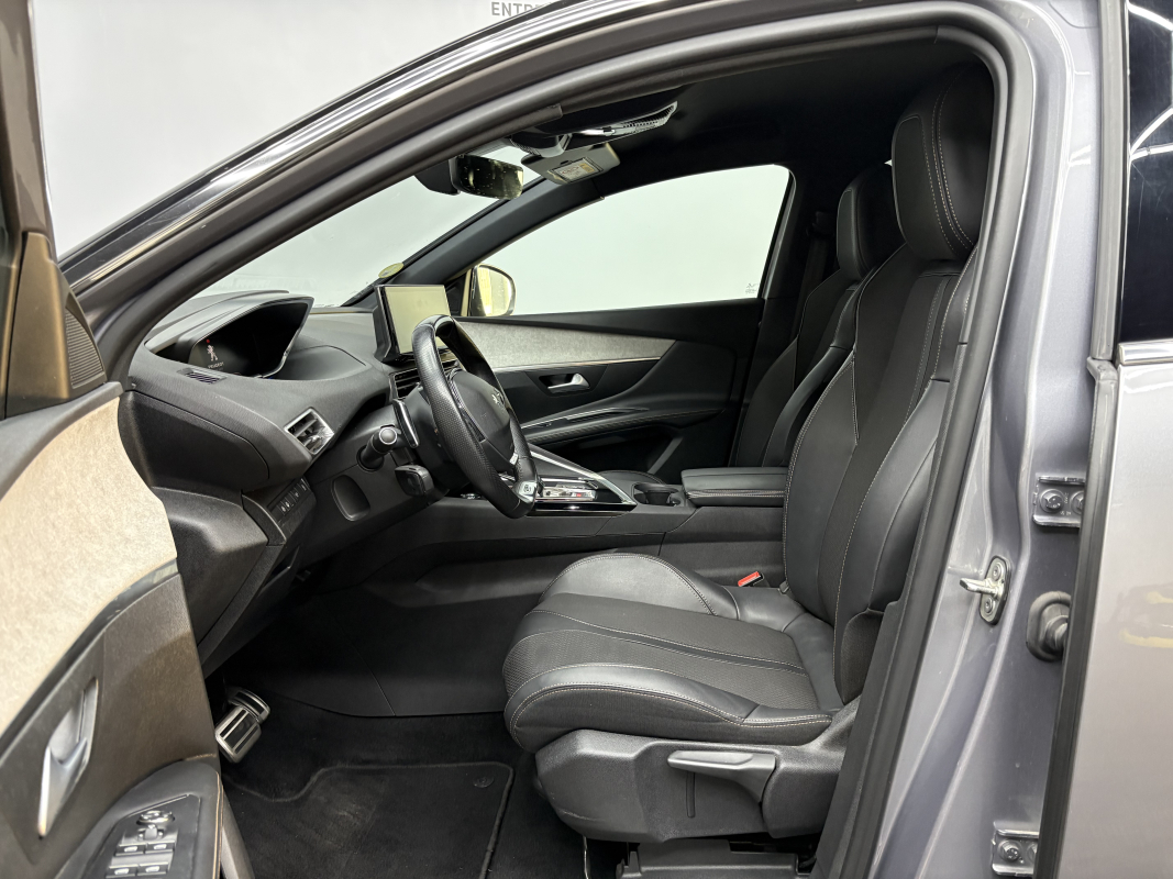 Peugeot 3008 — 10