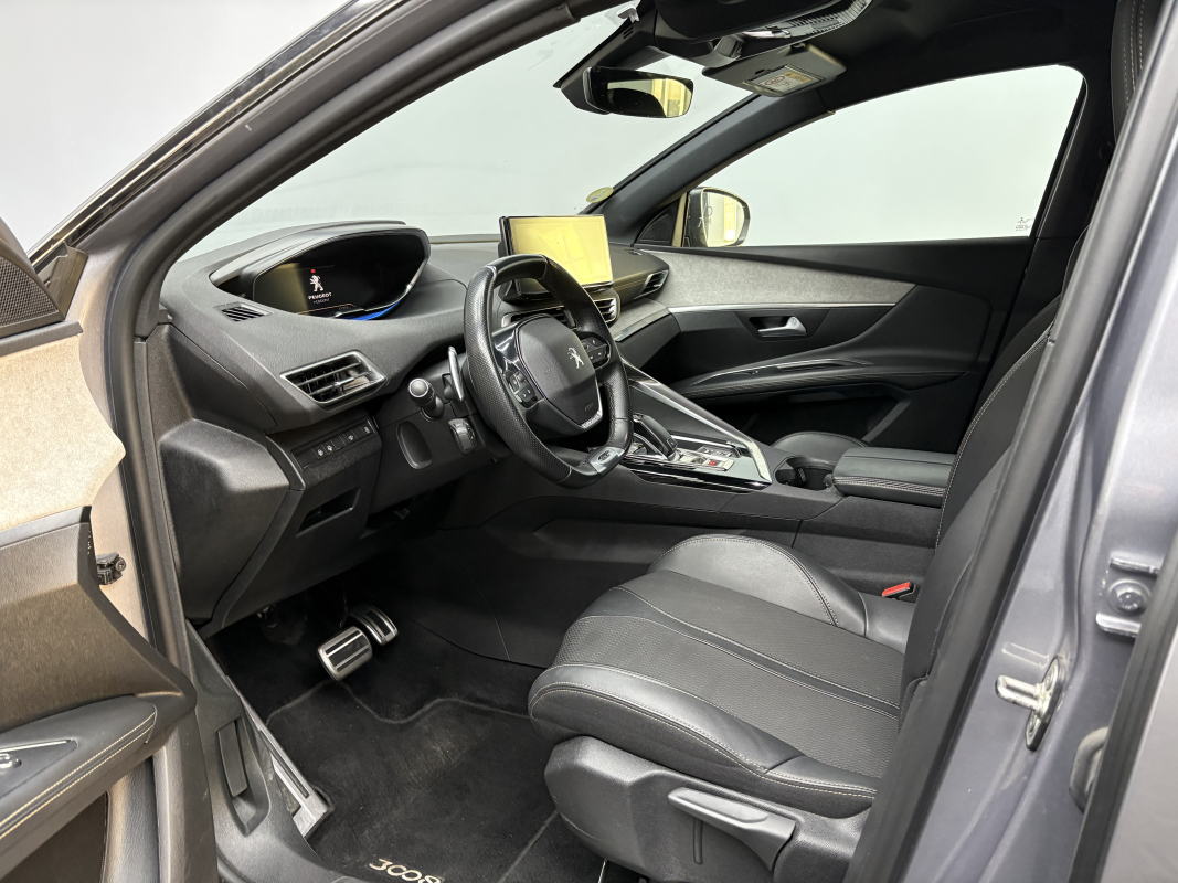 Peugeot 3008 — 9