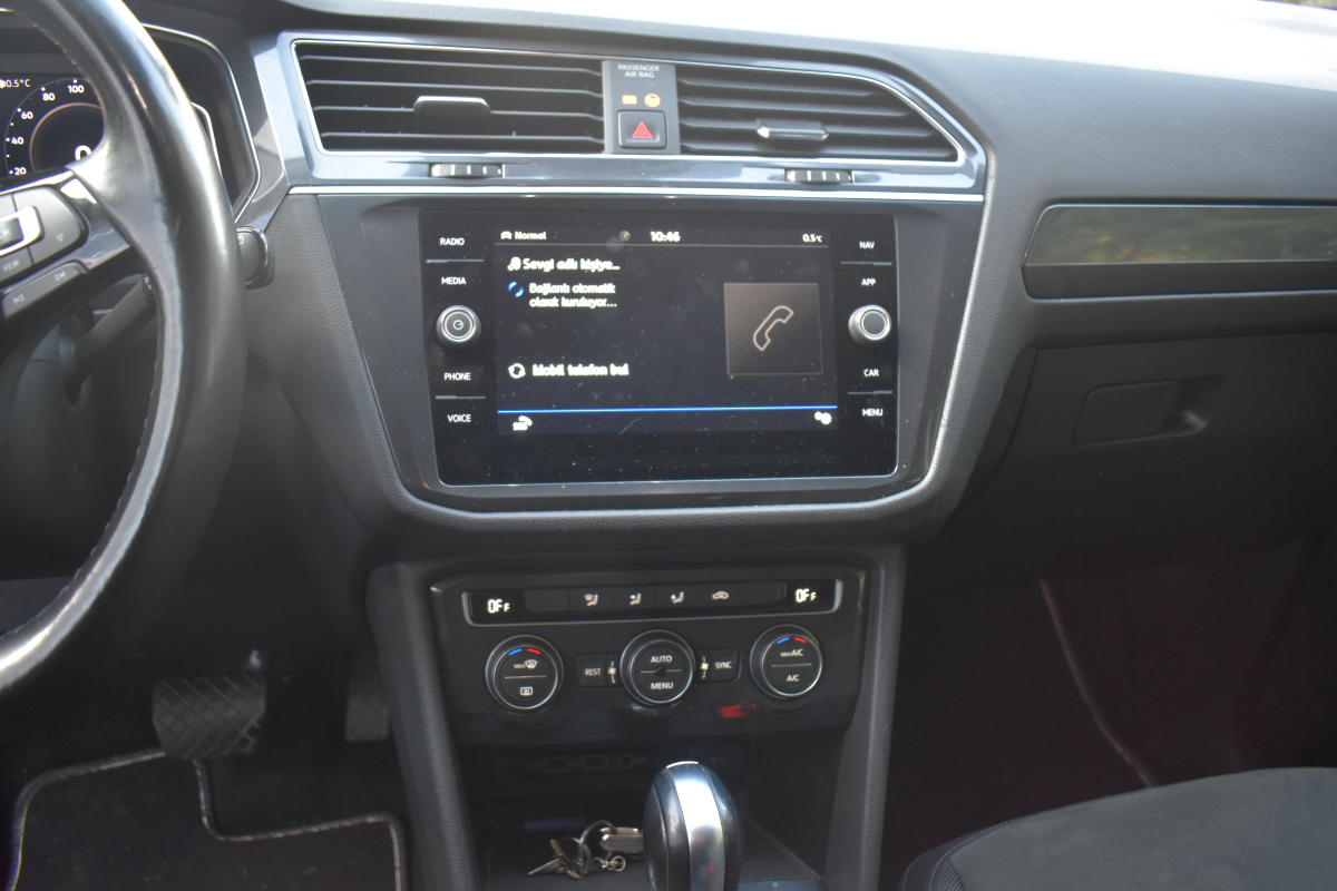 Volkswagen Tiguan Allspace — 14