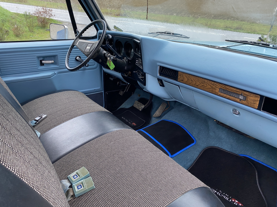 Chevrolet C20 — 16