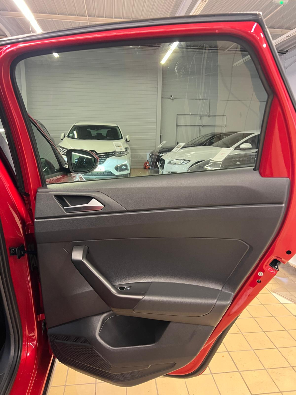 Volkswagen Taigo — 28