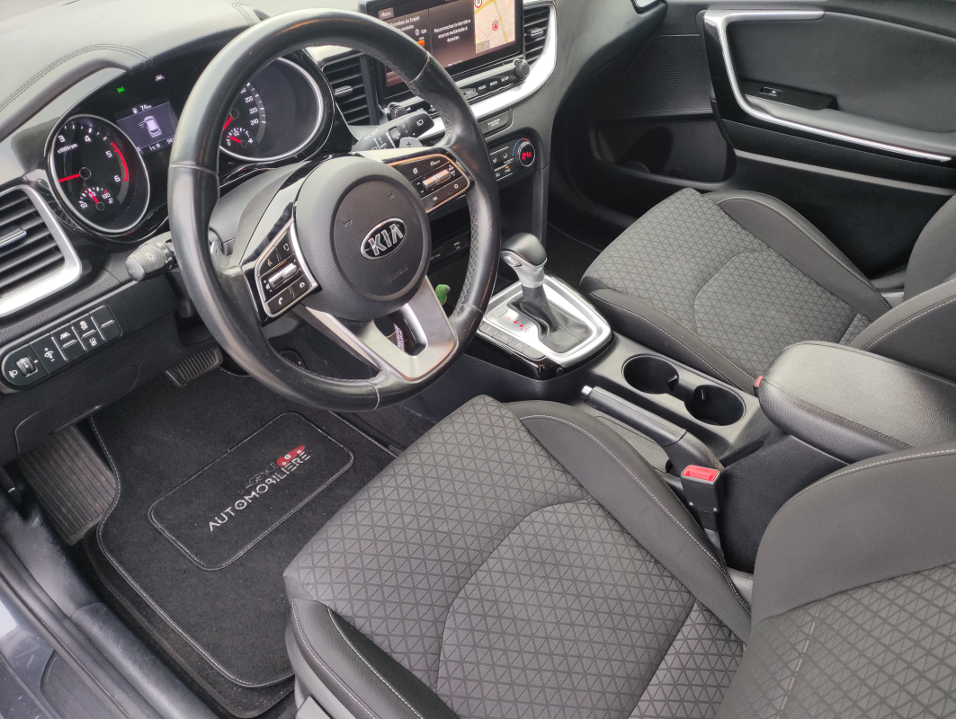 Kia Ceed — 17