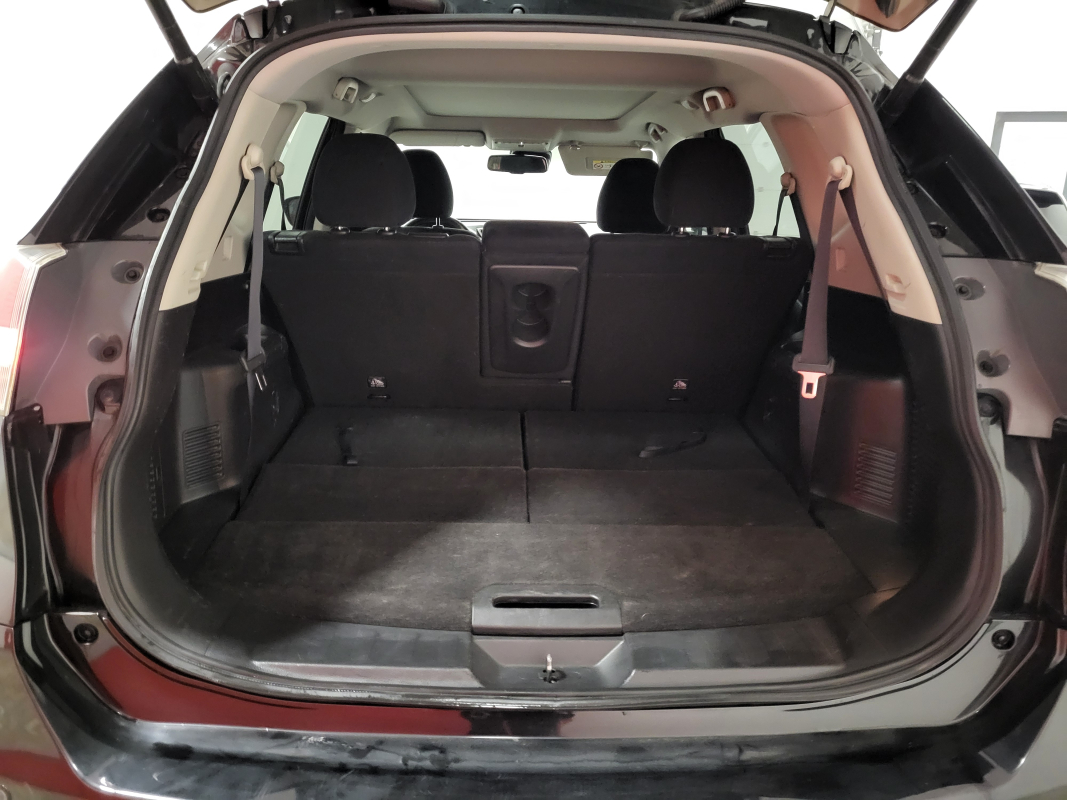 Nissan X-Trail — 8
