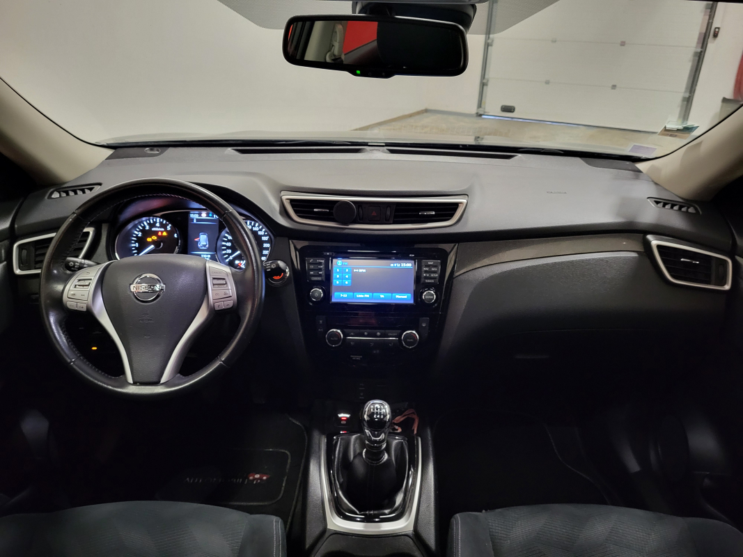 Nissan X-Trail — 18