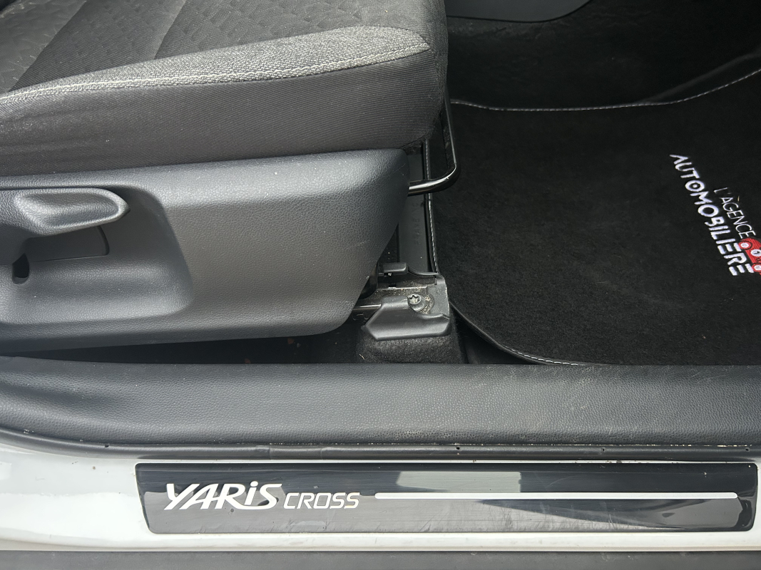 Toyota Yaris Cross — 23