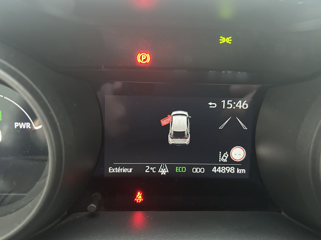 Toyota Yaris Cross — 17