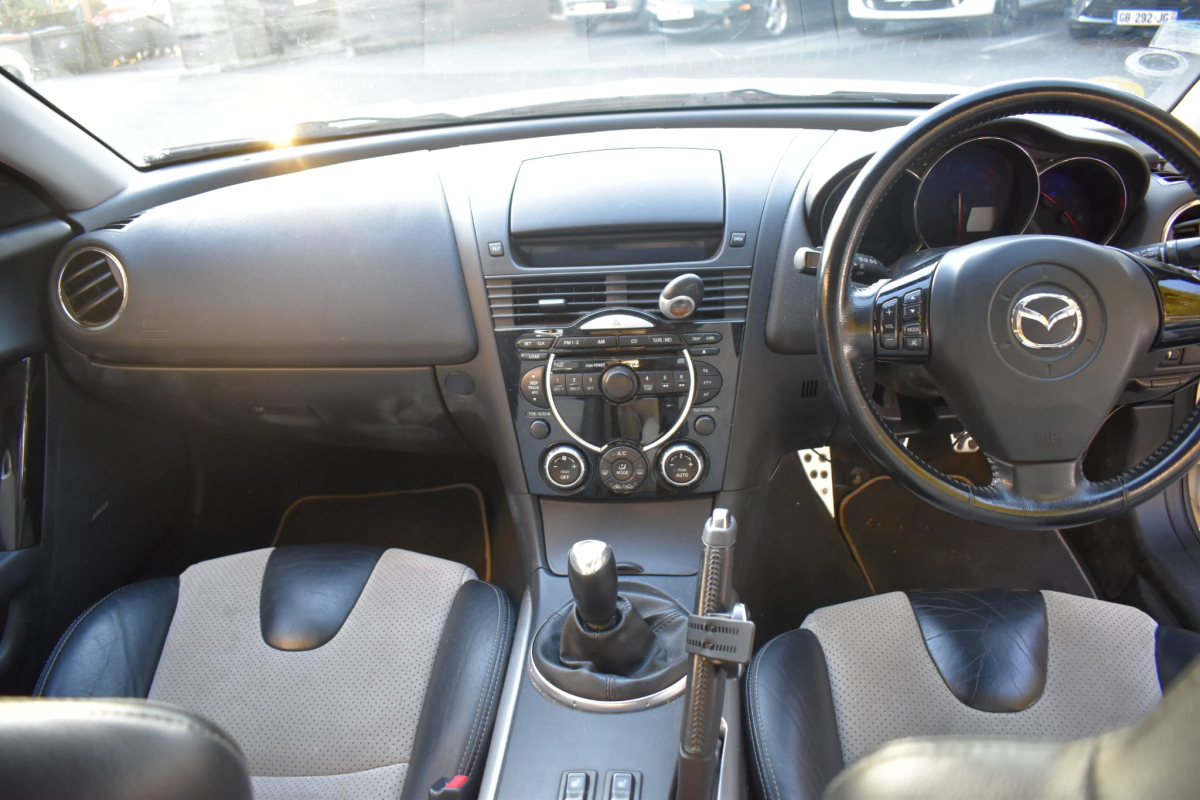 Mazda RX8 — 16