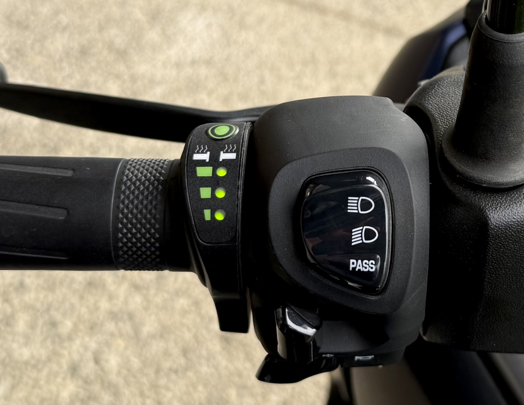 Yamaha X-MAX — 4