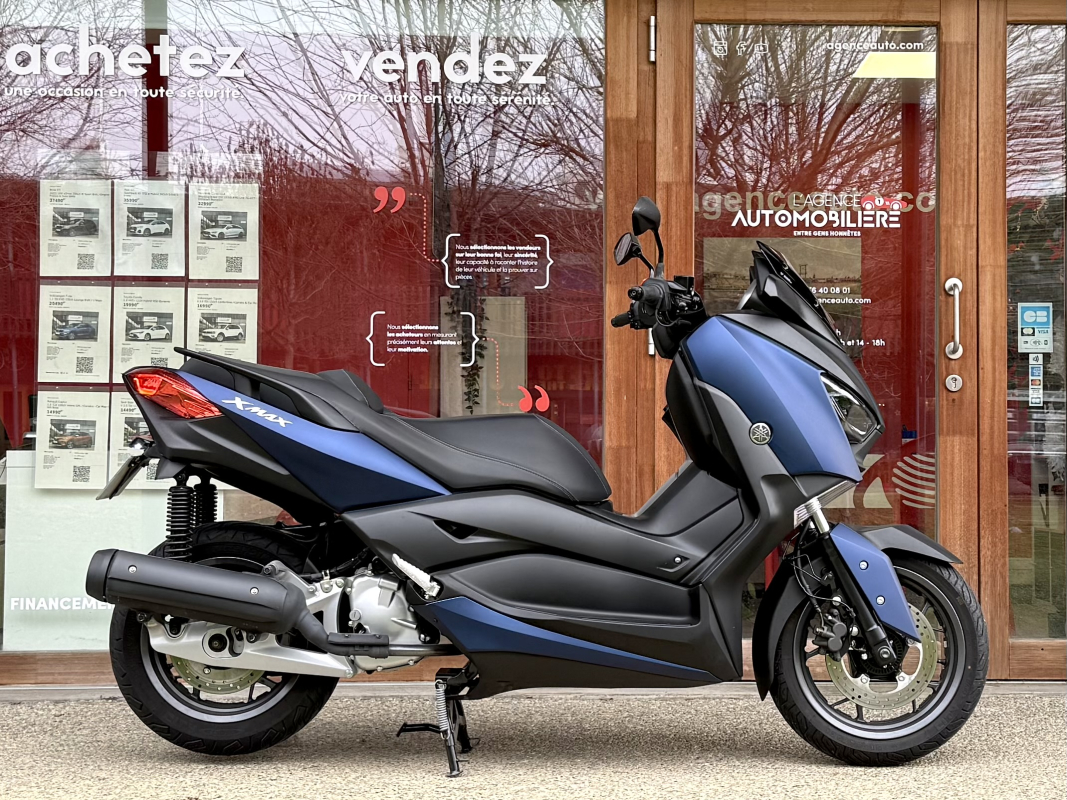 Yamaha X-MAX — 2