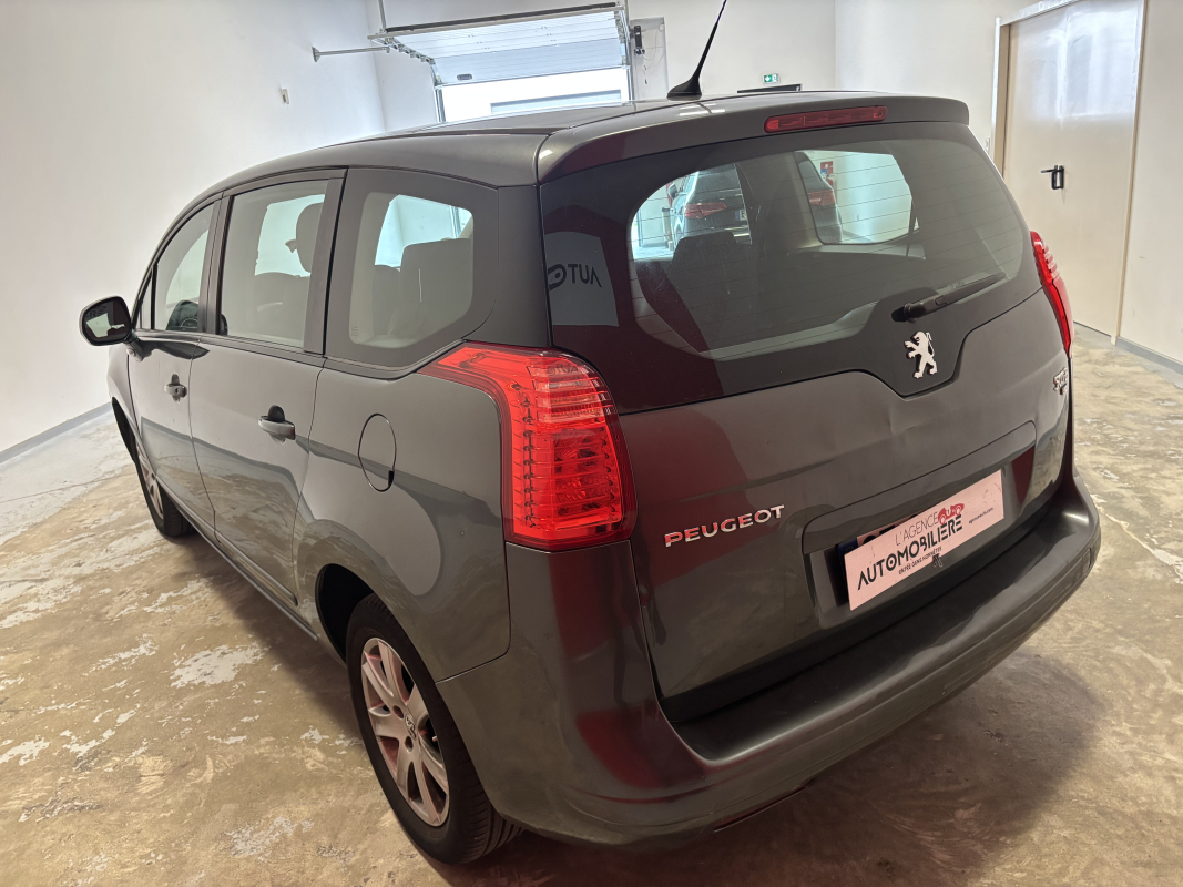 Peugeot 5008 — 5