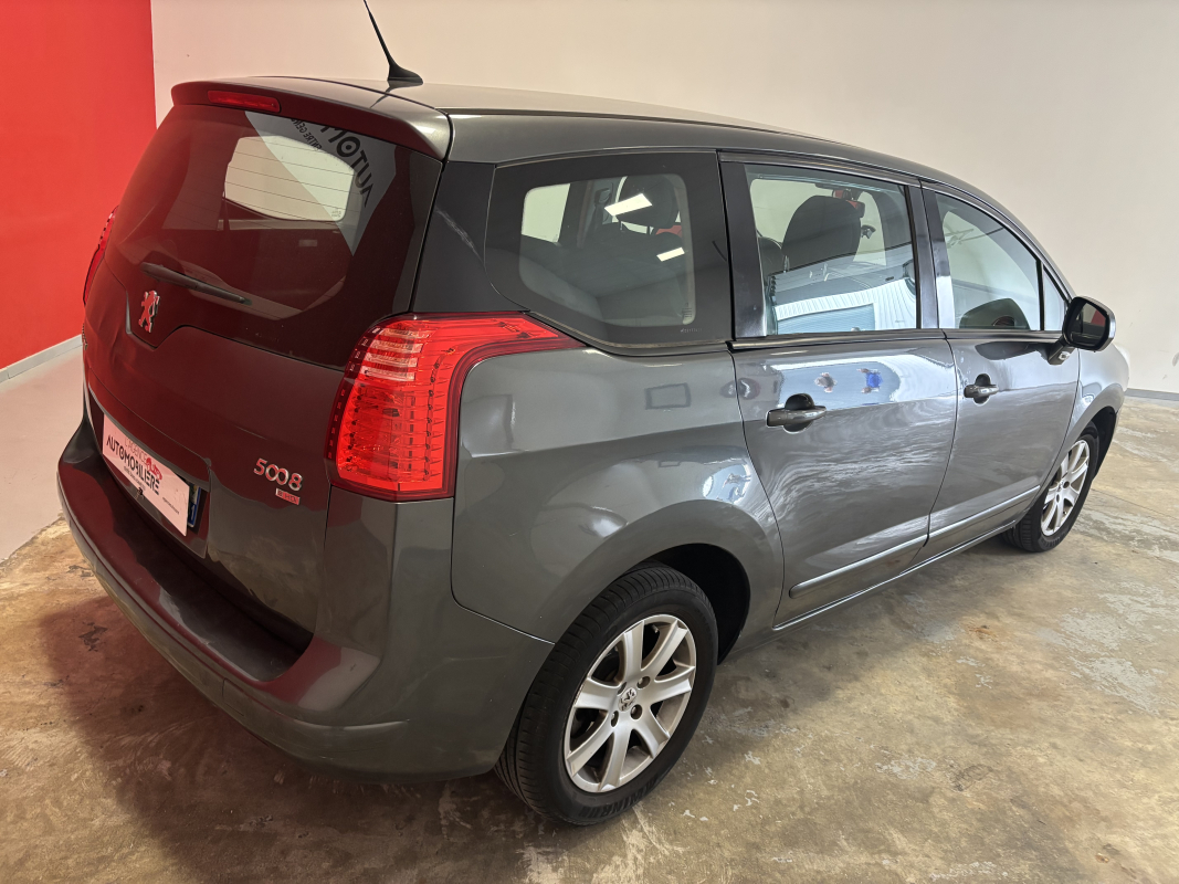 Peugeot 5008 — 7