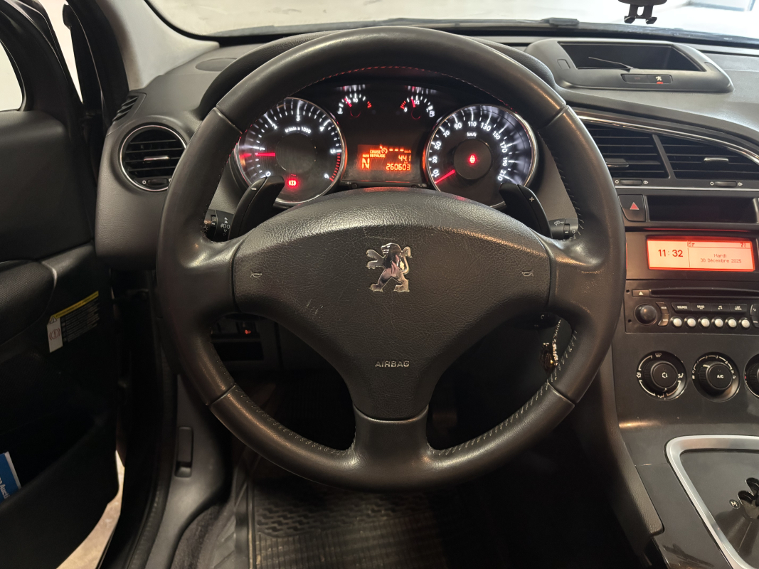 Peugeot 5008 — 11