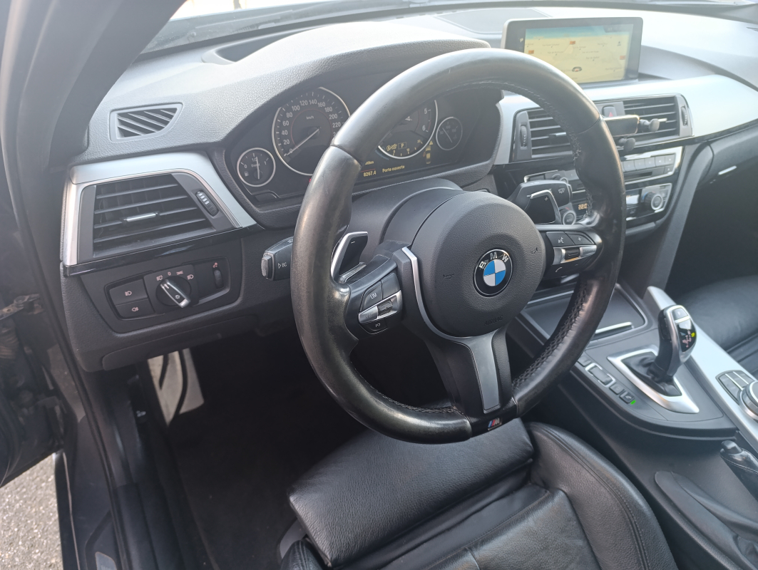 Bmw Série 3 — 28