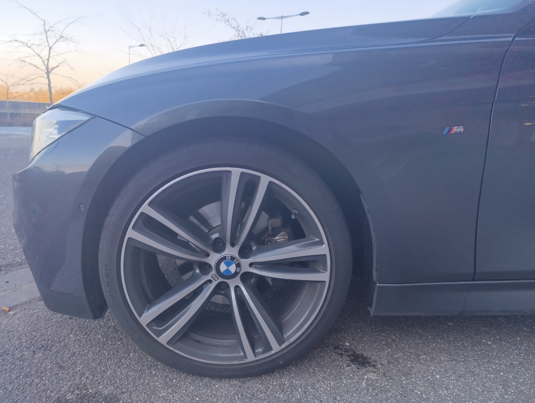Bmw Série 3 — 31