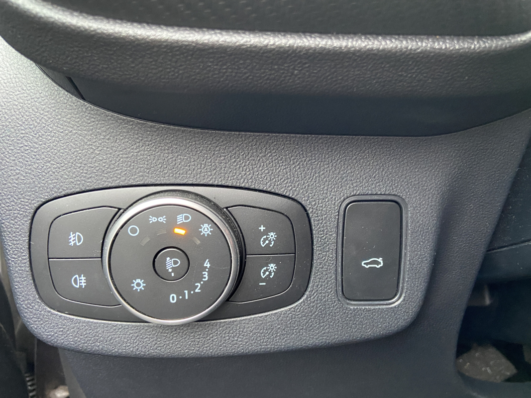 Ford Puma — 25