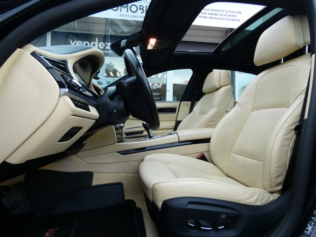 Bmw Série 7 — 12