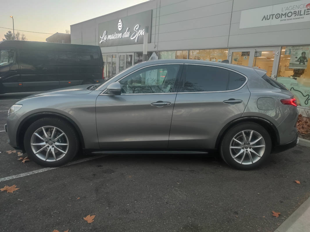 Alfa Romeo STELVIO — 2