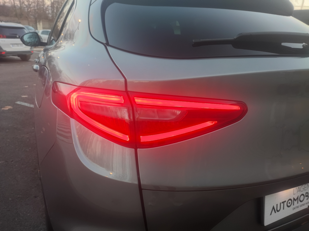 Alfa Romeo STELVIO — 40