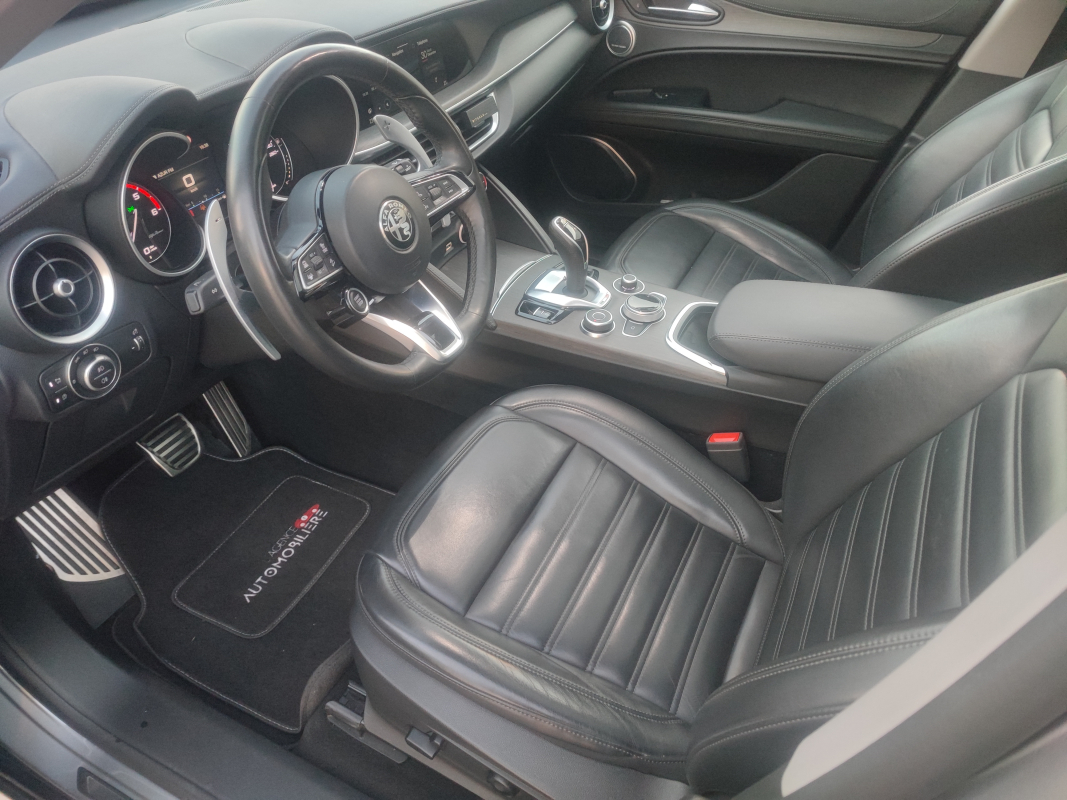 Alfa Romeo STELVIO — 11