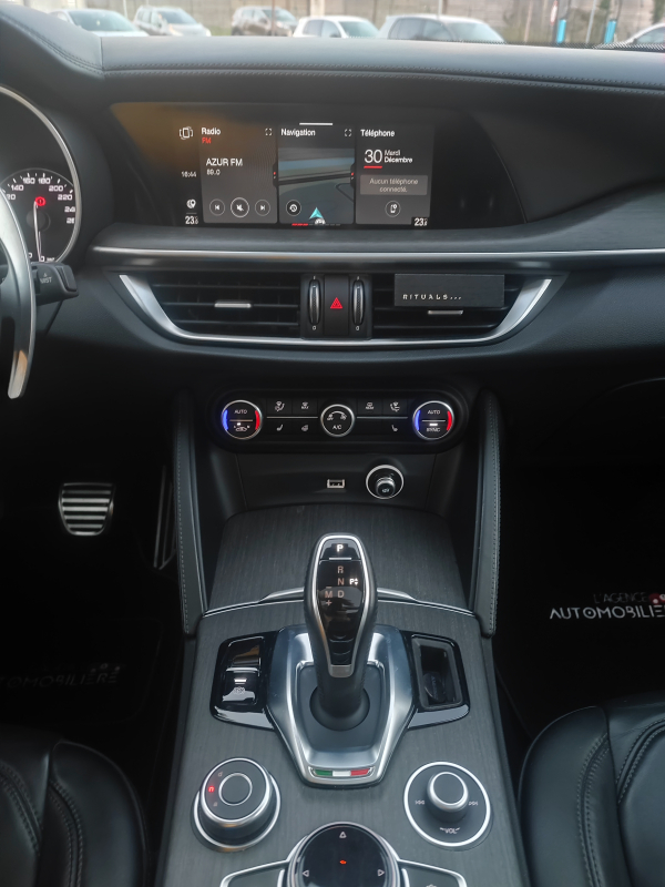 Alfa Romeo STELVIO — 22