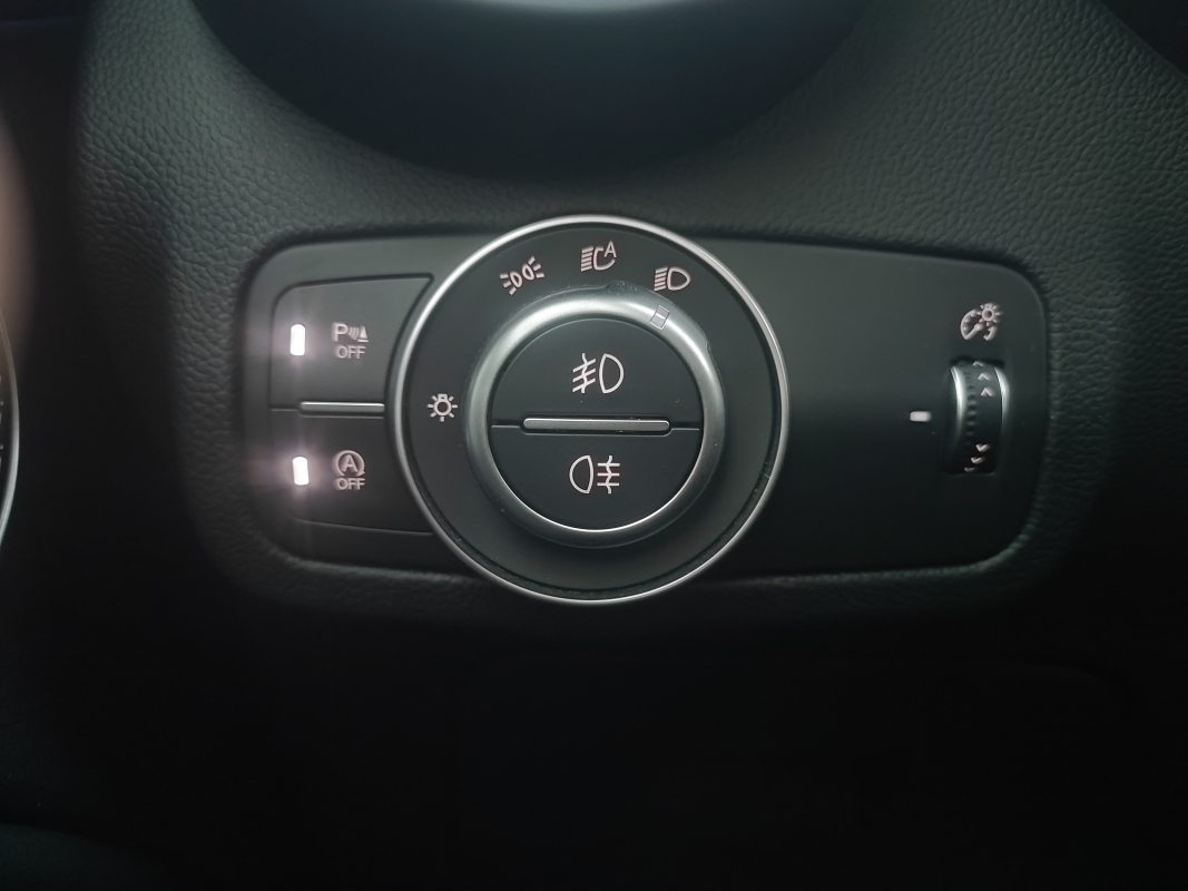 Alfa Romeo STELVIO — 27