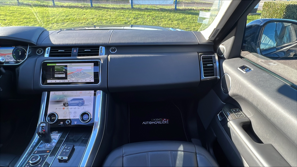 Land Rover Range Rover Sport — 30