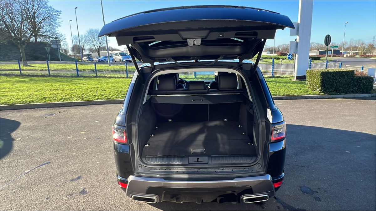 Land Rover Range Rover Sport — 24