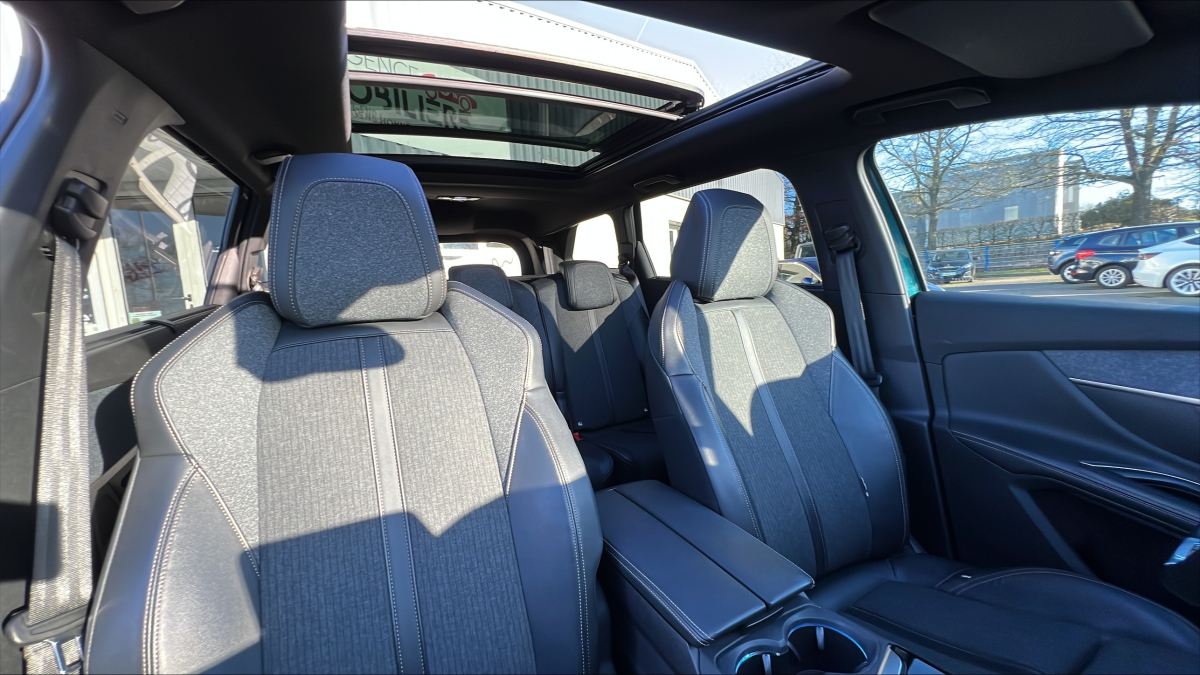 Peugeot 5008 — 22