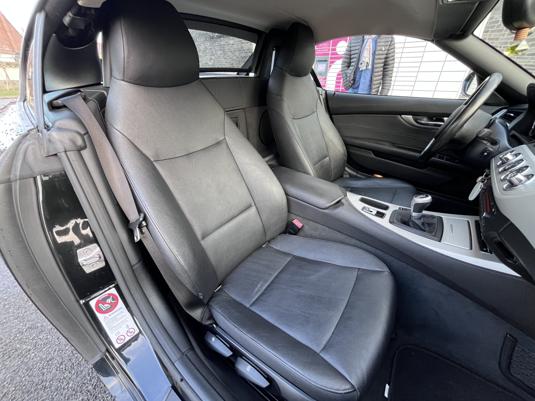 Bmw Z4 Roadster — 27