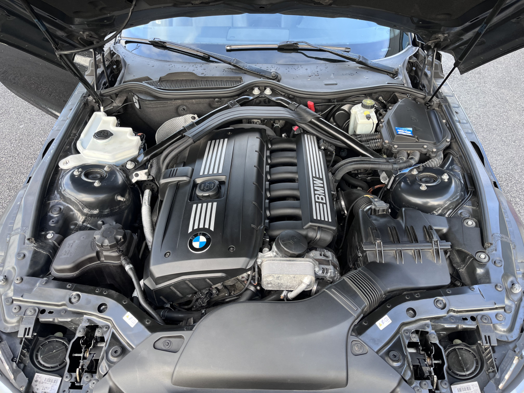 Bmw Z4 Roadster — 32